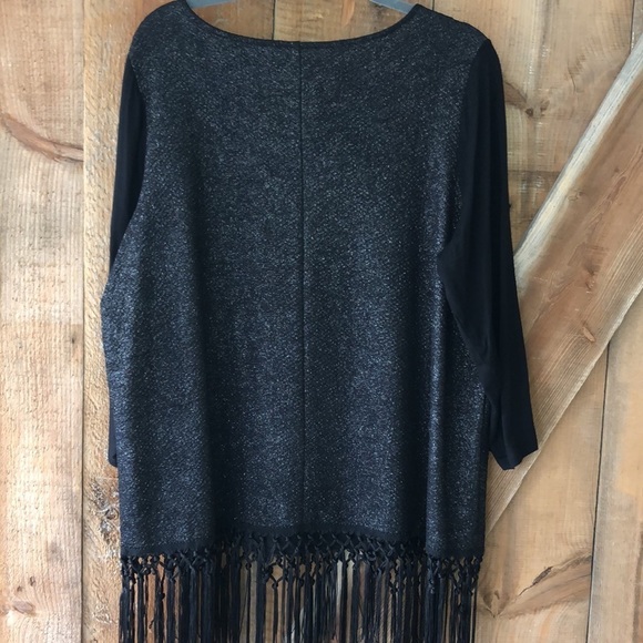 BLACK sparkle plus size top - Picture 5 of 9